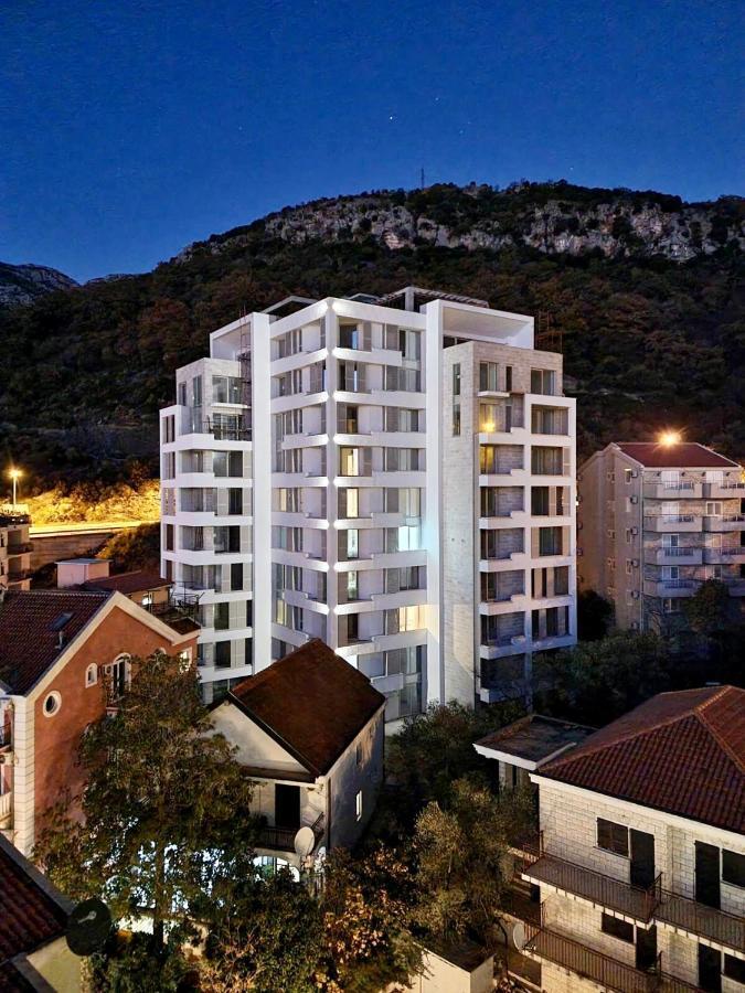 Aura Tower Apartments By Gaby Rafajlovići Exteriör bild